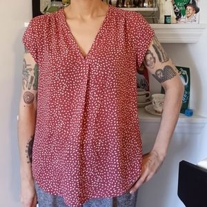 Women’s Fun2Fun light red/maroon polka dot blouse Size Medium